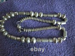 Signé M Vintage Navajo Hand Made Sterling Silver Pearls Barrel Bead Necklace