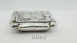 Vintage Sterling Silver Square Floral Embossed Pill Box, Couvercle Articulé